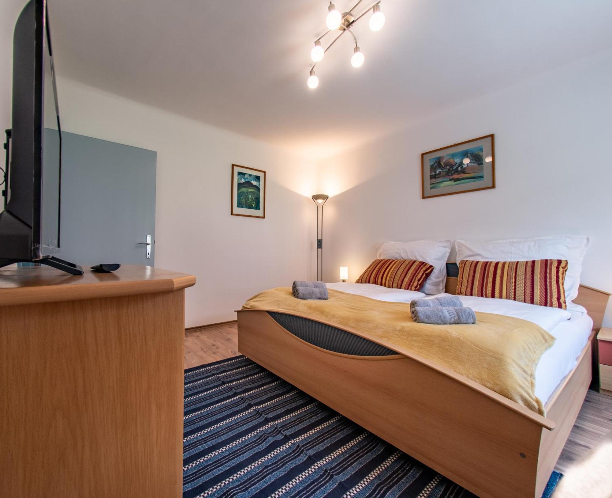 Erzhaus Apartments Eisenerz Δωμάτιο φωτογραφία